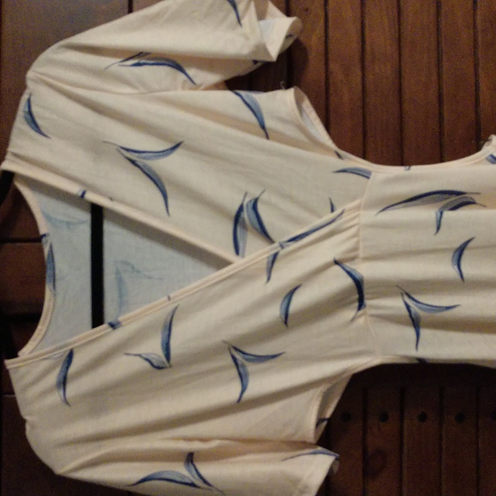 Side cut-out Midi dress